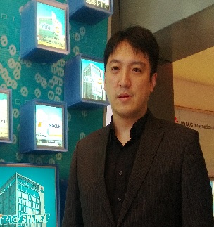 神通資科行政支援中心資訊服務研發處處長趙元瀚表示,除了代理Google apps,也將陸續引進國外受歡迎的SaaS,在MiCloud平台上提供在地客製支援、中文化並可開發票,解決企業稅務報帳問題。